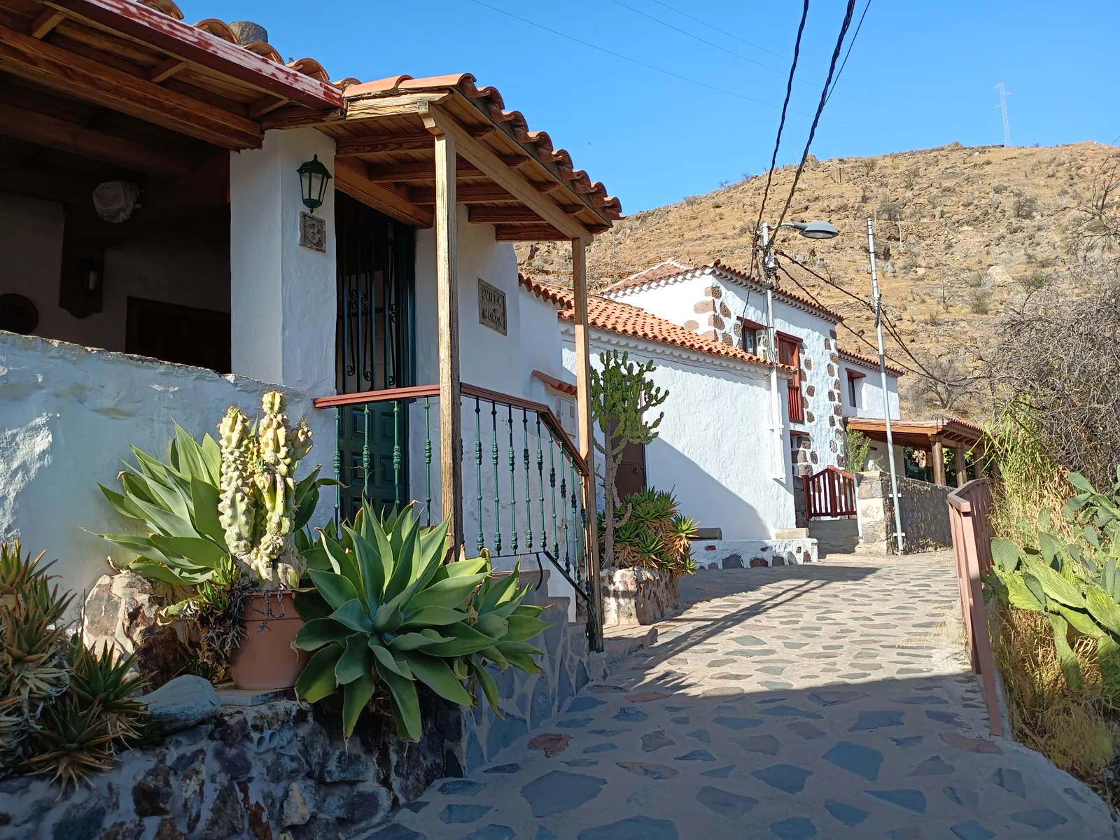 03 · Explore Gran Canaria 9